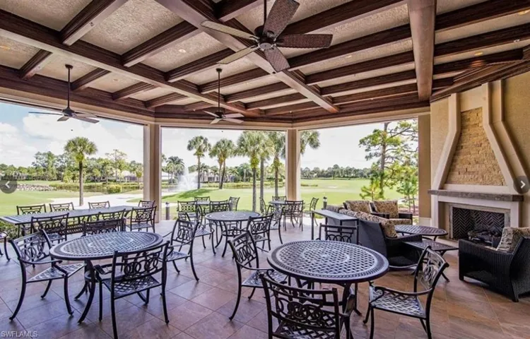 8217 Parkstone Pl # 308, Naples, Florida 34120