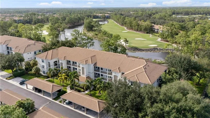 8217 Parkstone Pl # 308, Naples, Florida 34120