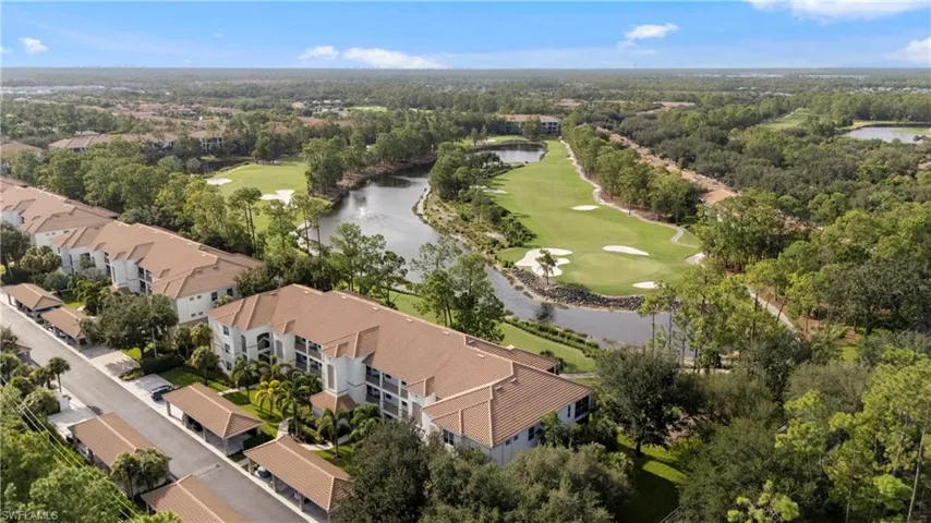 8217 Parkstone Pl # 308, Naples, Florida 34120
