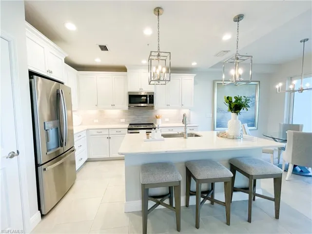 2555  Seychelles  DR, Naples, FL 34112