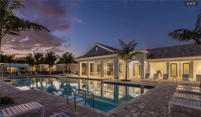 2555  Seychelles  DR, Naples, FL 34112