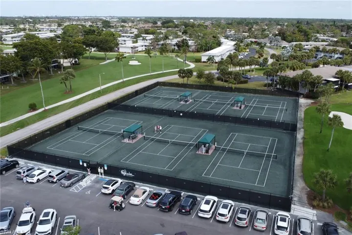 Har-Tru Tennis Courts