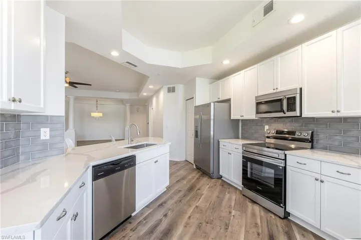 3610 Lansing Loop N 103, Estero, Florida 33928