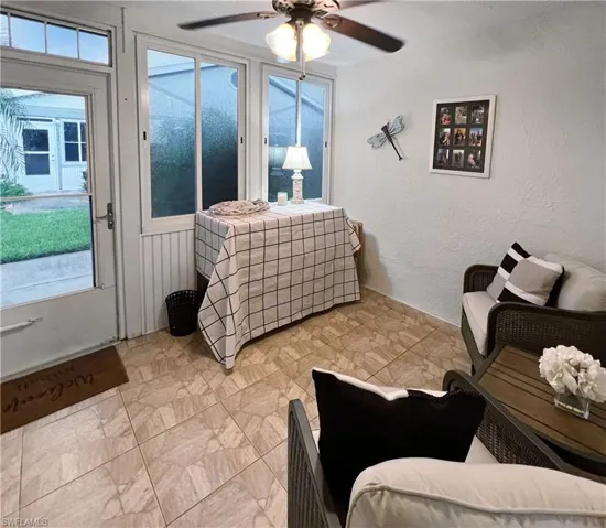 6884  Bogey  DR, Fort Myers, FL 33919