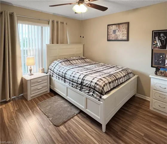 6884  Bogey  DR, Fort Myers, FL 33919