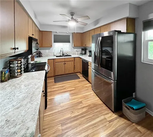 6884  Bogey  DR, Fort Myers, FL 33919