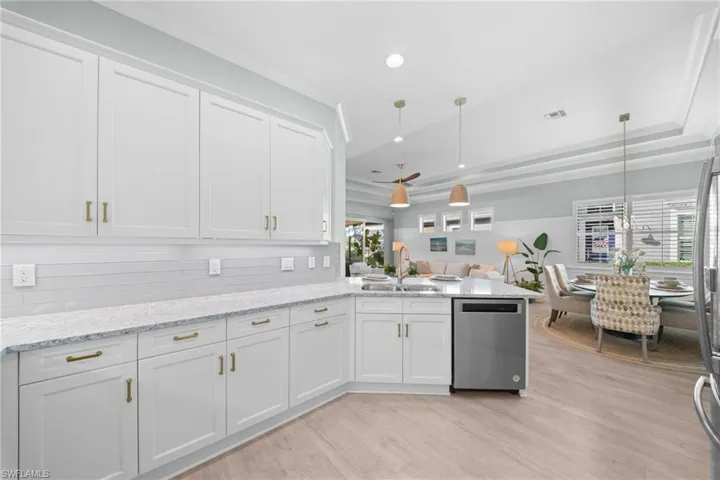 5770 Highbourne Dr, Naples, Florida 34113