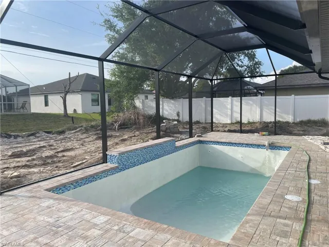 1214 SE 3rd  AVE, Cape Coral, FL 33990