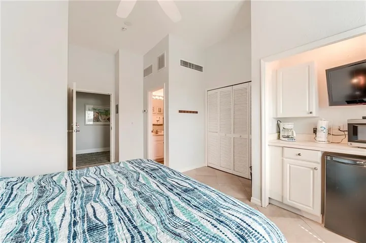Guest suites available to rent when owners have extra guests
