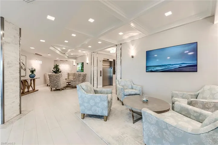 Brand new renovated lobby and elevators