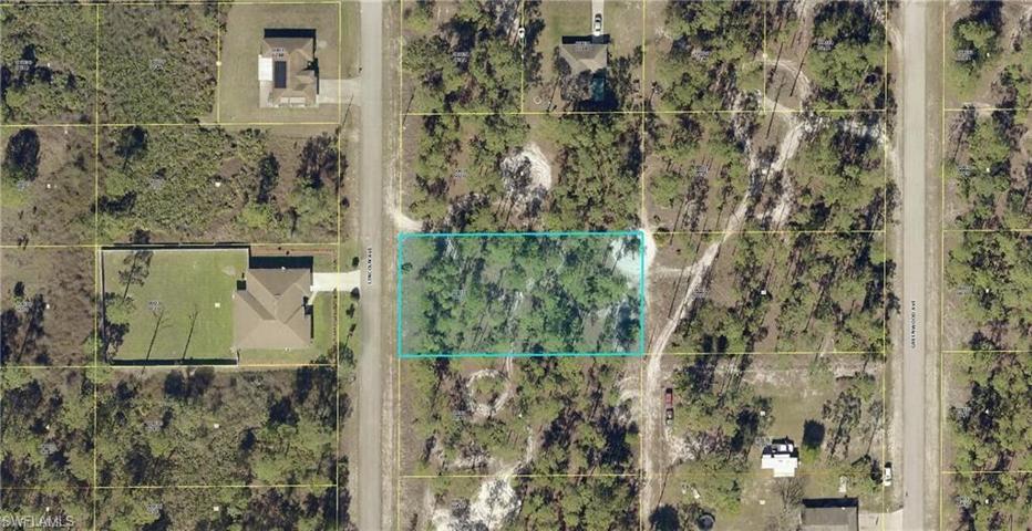 1442 Lincoln AVE, LEHIGH ACRES FL 33972