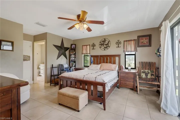 4140 54th Ave Ne, Naples, Florida 34120