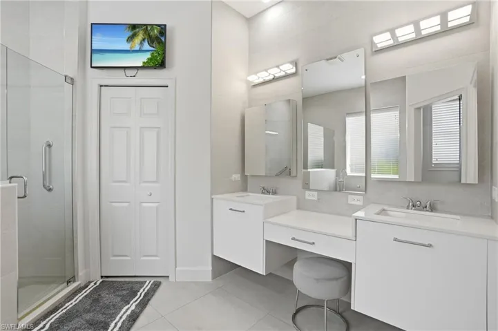 21907  Bella Terra  BLVD, Estero, FL 33928