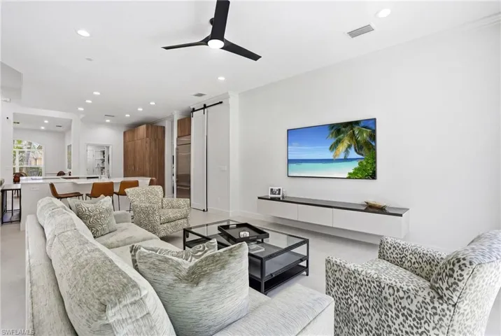21907  Bella Terra  BLVD, Estero, FL 33928
