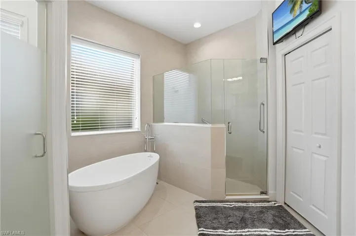 21907  Bella Terra  BLVD, Estero, FL 33928