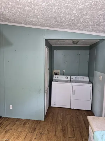 7616 Marx Dr, North Fort Myers, Florida 33917