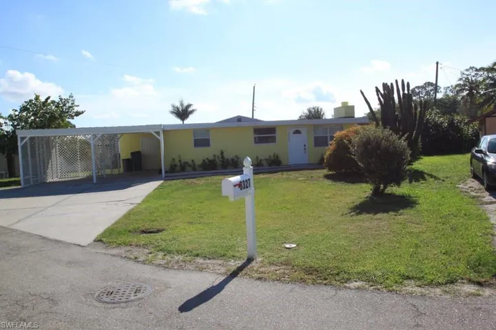 3327  Guilford  CT, Naples, FL 34112