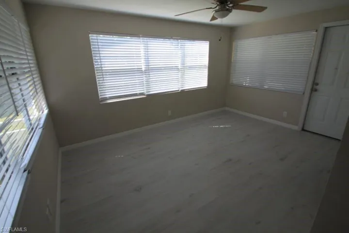 3327  Guilford  CT, Naples, FL 34112