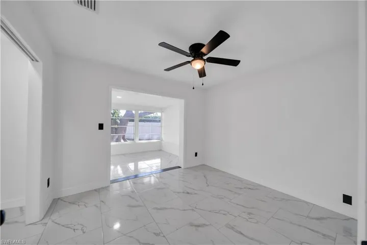 139 E Lake Dr, Lehigh Acres, Florida 33936