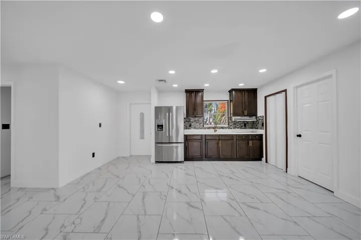 139 E Lake Dr, Lehigh Acres, Florida 33936