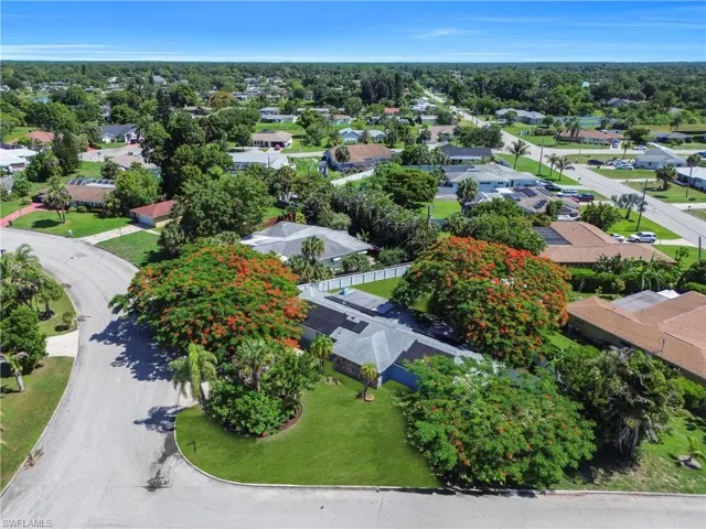 139 E Lake Dr, Lehigh Acres, Florida 33936