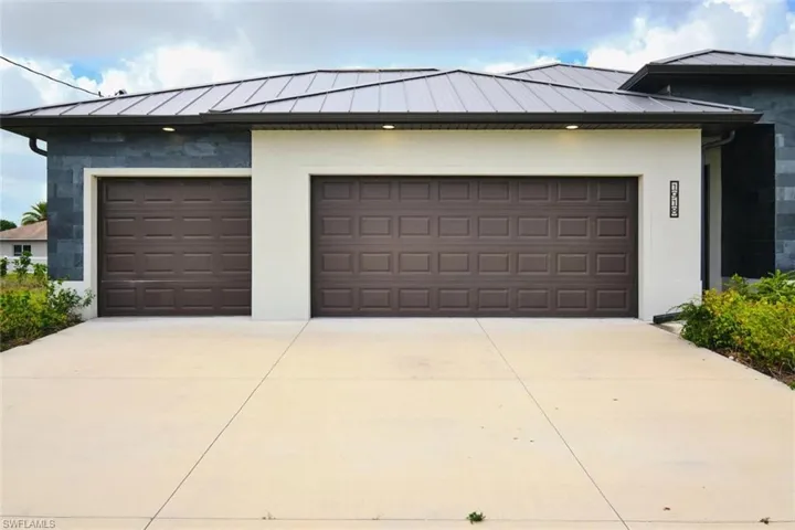 1918 Sw 1st St, Cape Coral, Florida 33991
