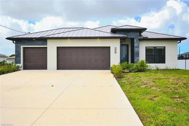 1918 Sw 1st St, Cape Coral, Florida 33991