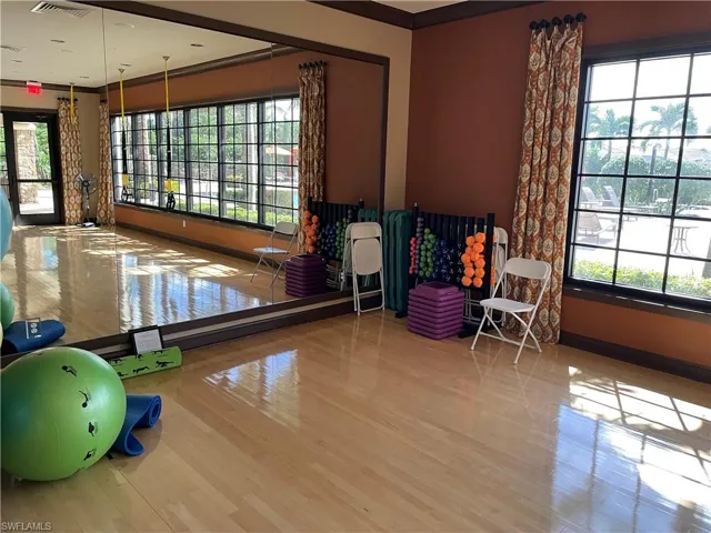 8328 Lucello Ter N, Naples, Florida 34114