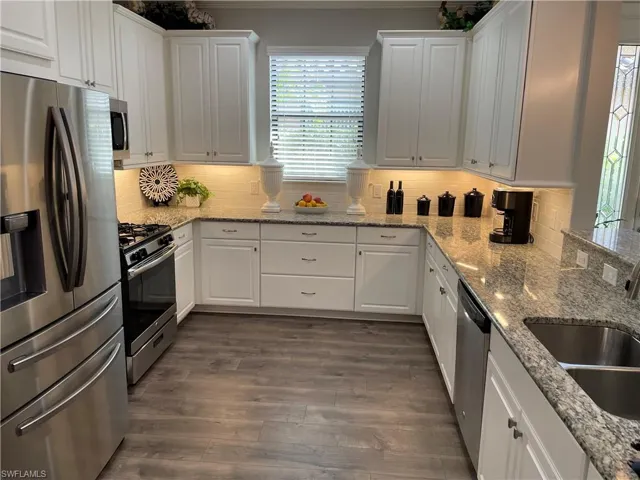 8328 Lucello Ter N, Naples, Florida 34114