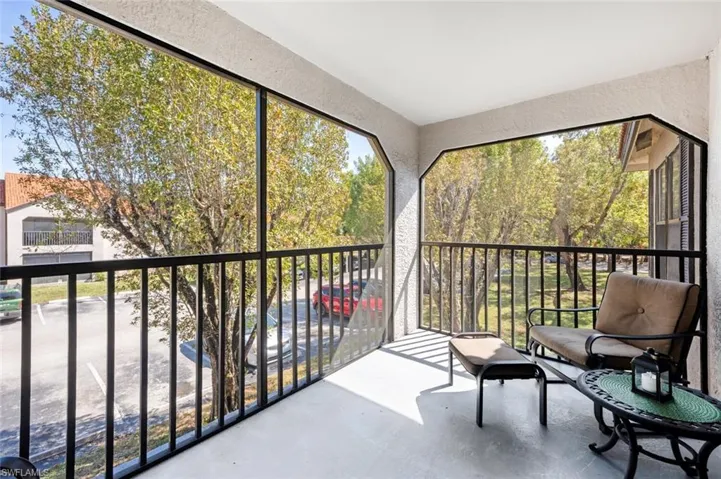 Screened Lanai.