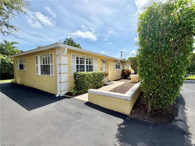 4938 West Blvd 9, Naples, Florida 34103