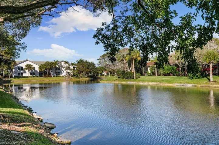 8340 Whisper Trace Way 105, Naples, Florida 34114