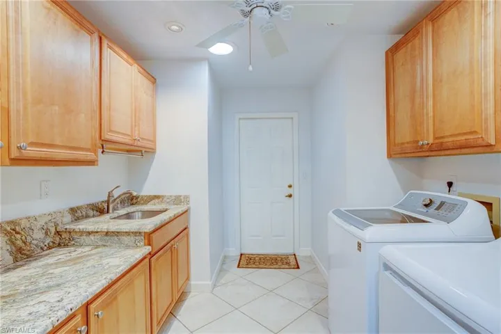 7584 Eagles Flight Ln, Fort Myers, Florida 33912