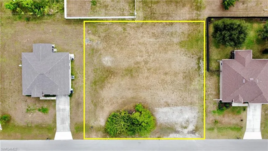 110 Ne 11th Ln, Cape Coral, Florida 33909