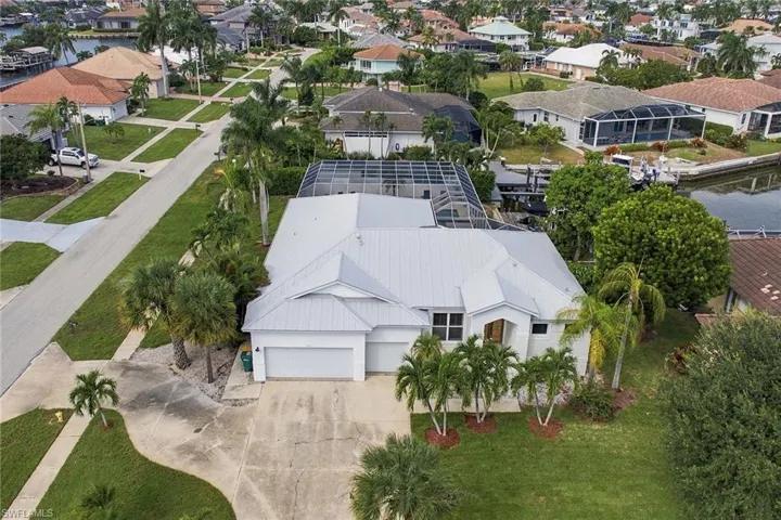 290 Heathwood Dr, Marco Island, Florida 34145