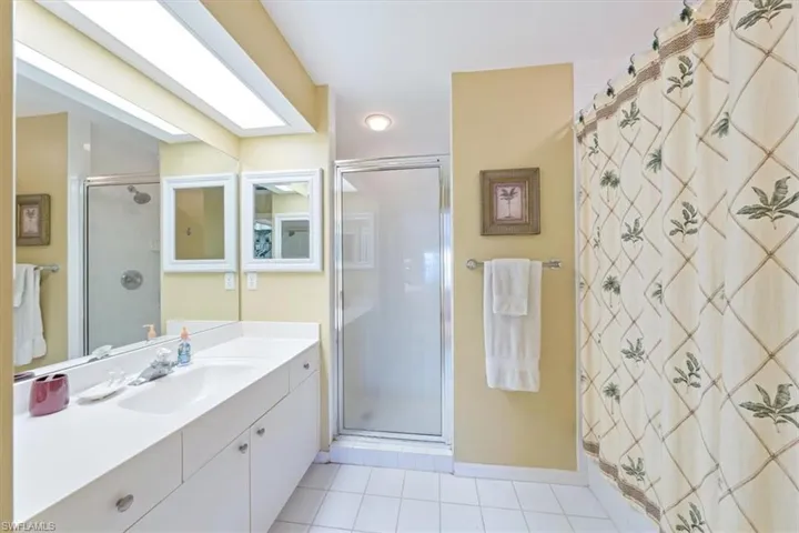 1032  Manor Lake  DR, Naples, FL 34110