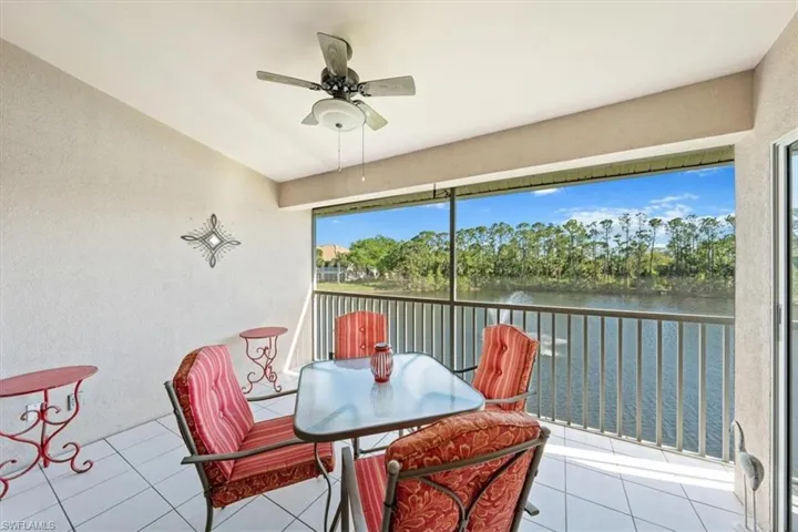 1032  Manor Lake  DR, Naples, FL 34110