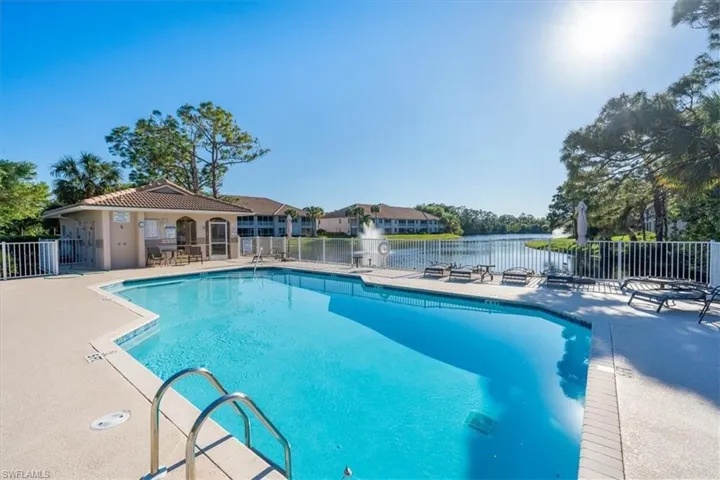 1032  Manor Lake  DR, Naples, FL 34110