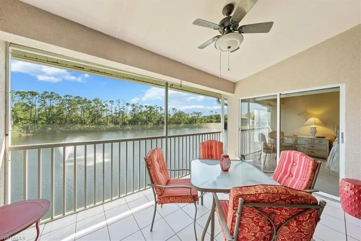 1032  Manor Lake  DR, Naples, FL 34110