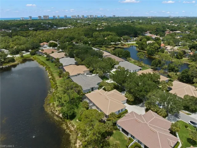 6450  Birchwood  CT, Naples, FL 34109