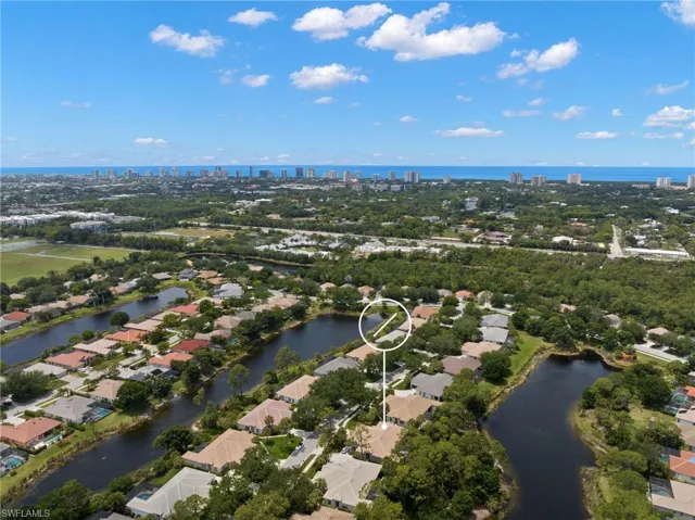 6450  Birchwood  CT, Naples, FL 34109