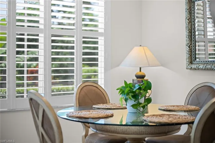 6450  Birchwood  CT, Naples, FL 34109
