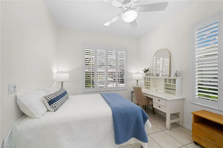 6450  Birchwood  CT, Naples, FL 34109