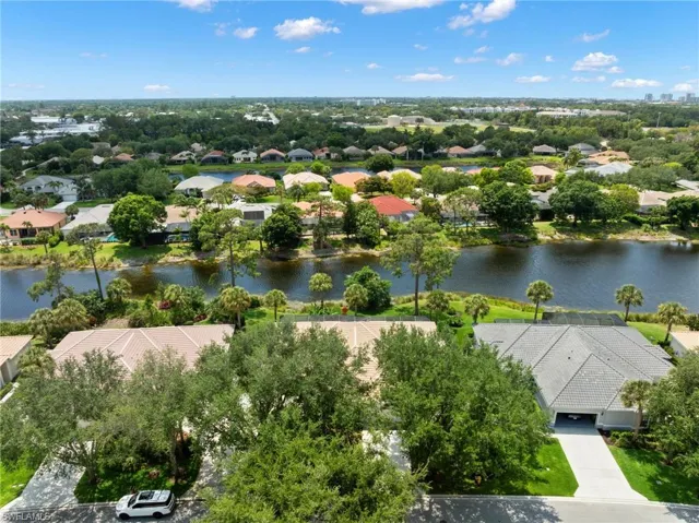 6450  Birchwood  CT, Naples, FL 34109