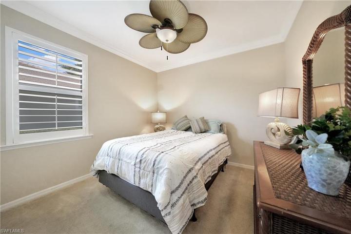 2600 Stonyhill CT, CAPE CORAL FL 33991