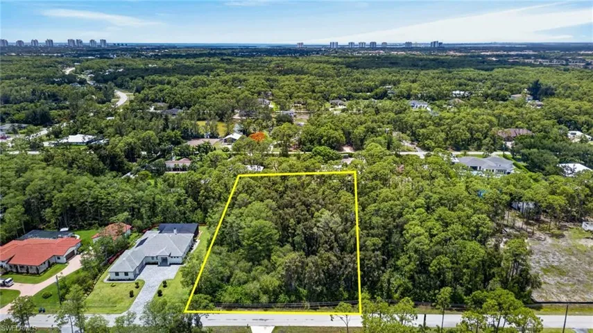 24376 Melaine Ln, Bonita Springs, Florida 34135
