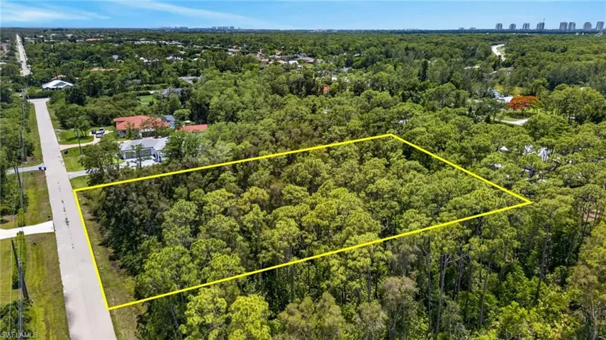 24376 Melaine Ln, Bonita Springs, Florida 34135