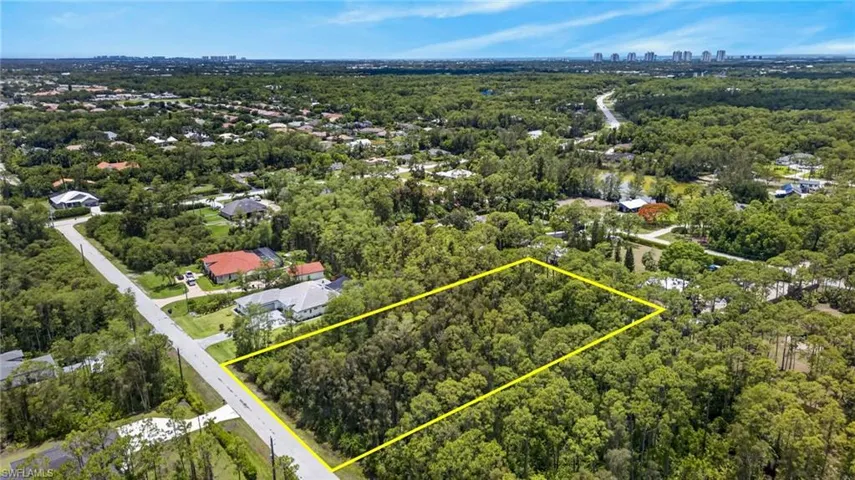 24376 Melaine Ln, Bonita Springs, Florida 34135