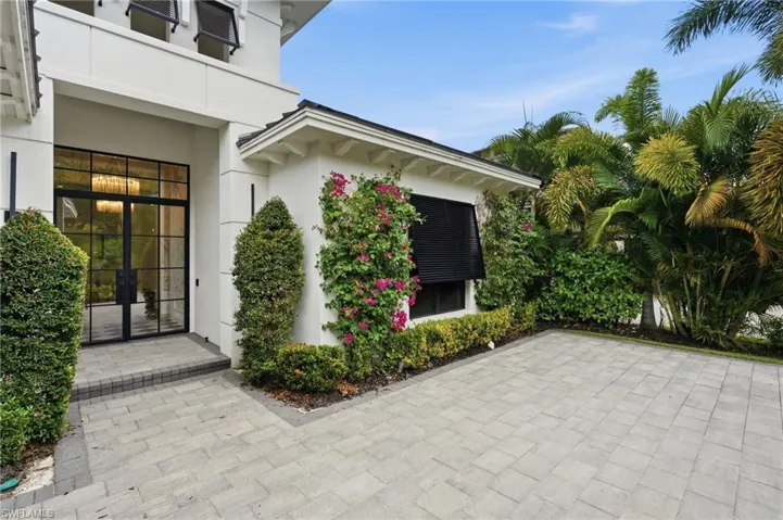 18500 Miromar Lakes Blvd W, Miromar Lakes, Florida 33913