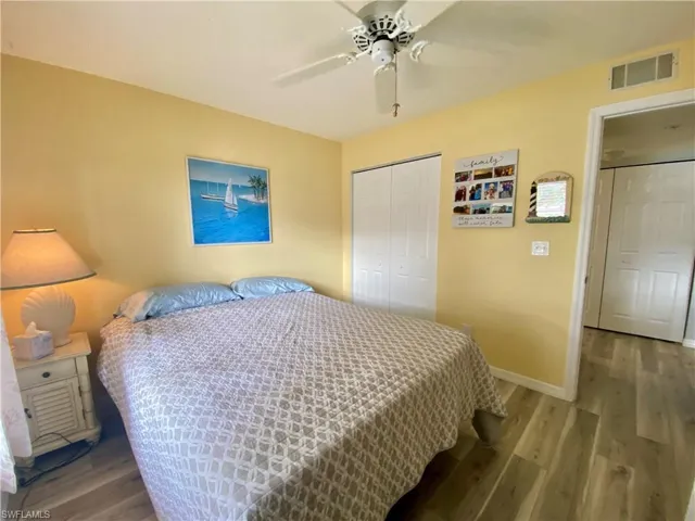 5725  Foxlake  DR, North Fort Myers, FL 33917
